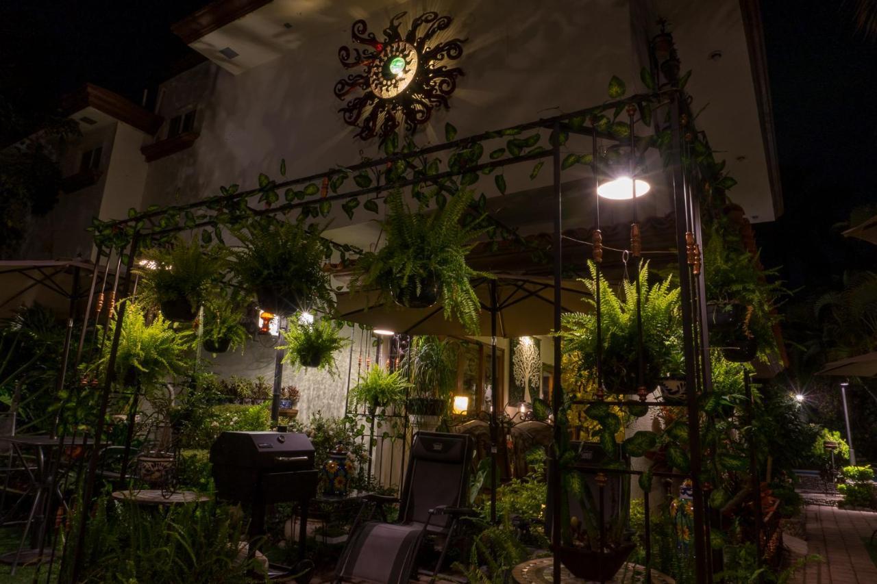El Jardin Del Eden B&B Boutique 쿠에르나바카 외부 사진